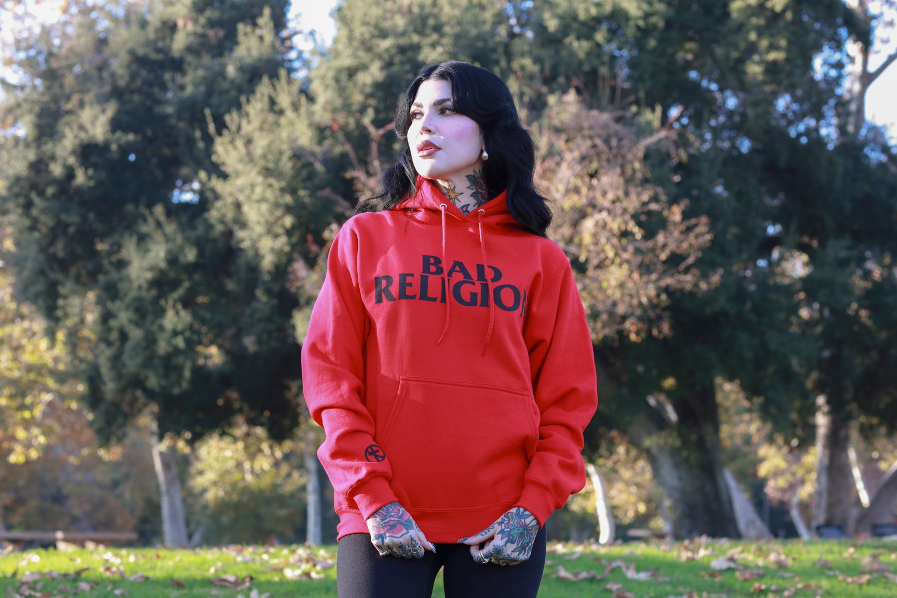 BAD RELIGION バッドレリジョン赤フード付きスウェットパーカー裏起毛 Logo Pullover Hoodie (Red) – Bad Religion Store
