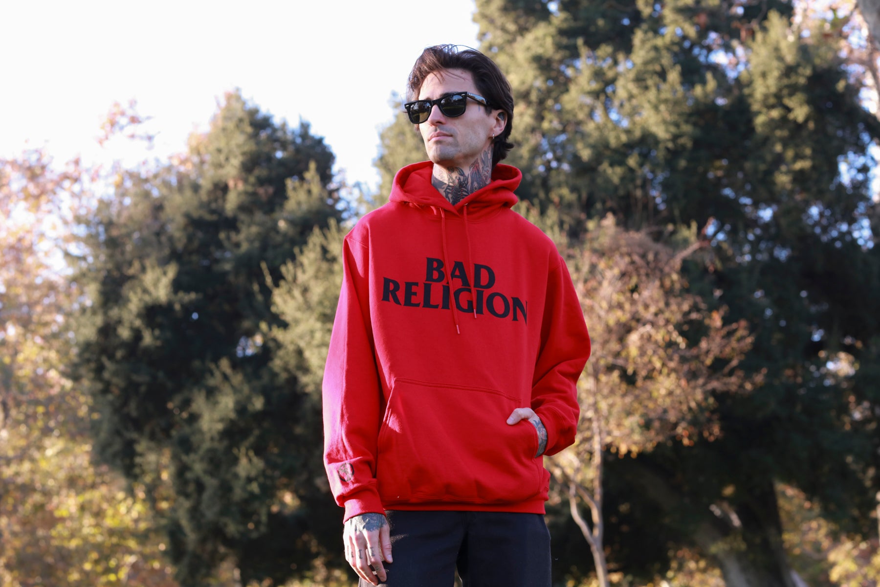 BAD RELIGION バッドレリジョン赤フード付きスウェットパーカー裏起毛 Logo Hoodie & Sweatpants Bundle (Red) – Bad Religion Store