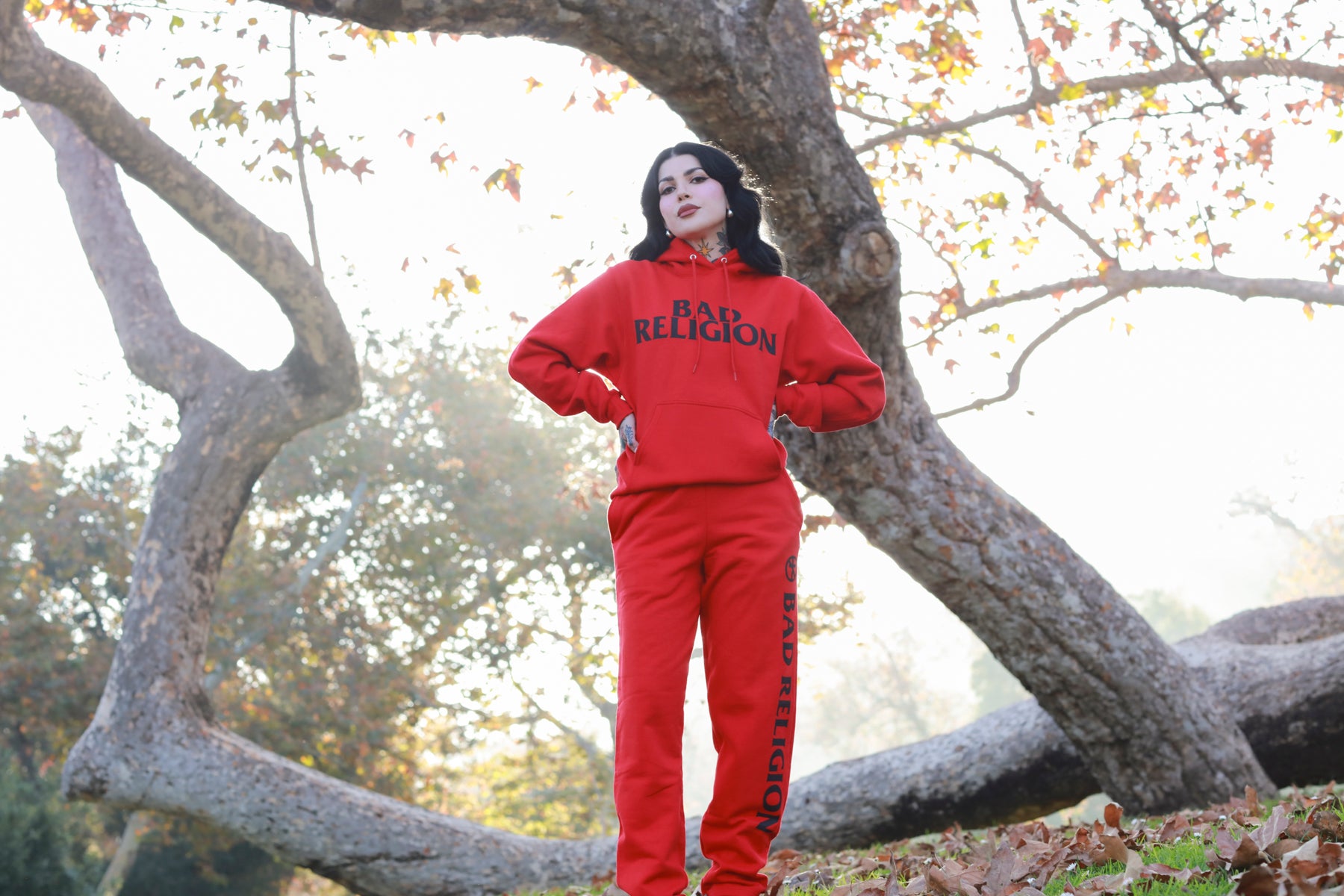 BAD RELIGION バッドレリジョン赤フード付きスウェットパーカー裏起毛 Logo Hoodie & Sweatpants Bundle (Red) – Bad Religion Store